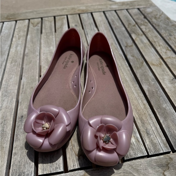 kate spade Shoes - Kate Spade Jade Flower Dusty Rose Jelly Ballet Flats! Size 8